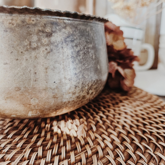 Vintage Brass Bowl - Picture 4 of 4